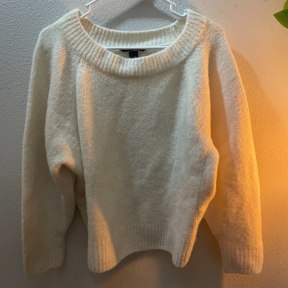 Victoria's Secret Slouchy Cream Fuzzy sweater - Picture 2 of 9